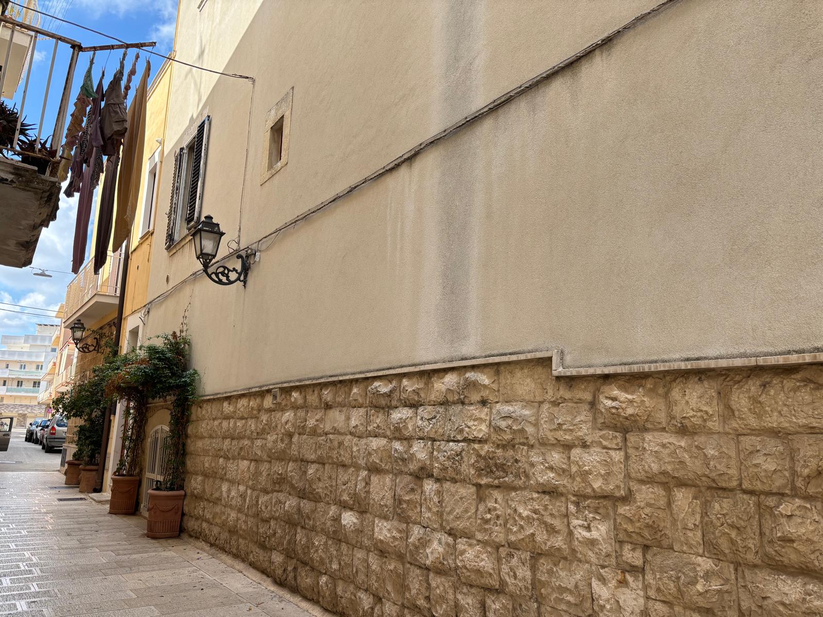Soluzione indipendente 3 livelli. Possibilità frazionamento